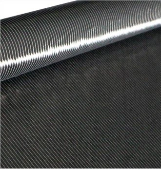 Fibre de carbone tricotée en chaîne multiaxiale